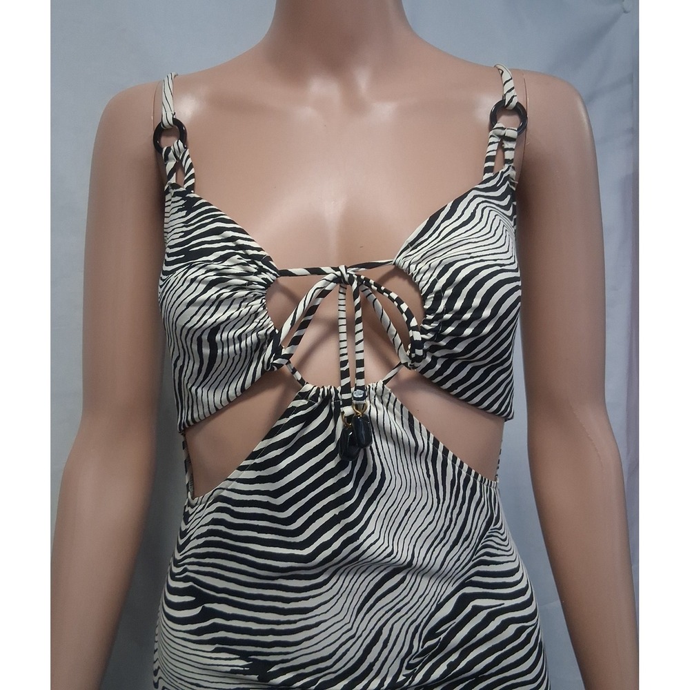 Red Carter, Black and White, Tie Front, Side Cut-out, Swimsuit Cover Up, Size M